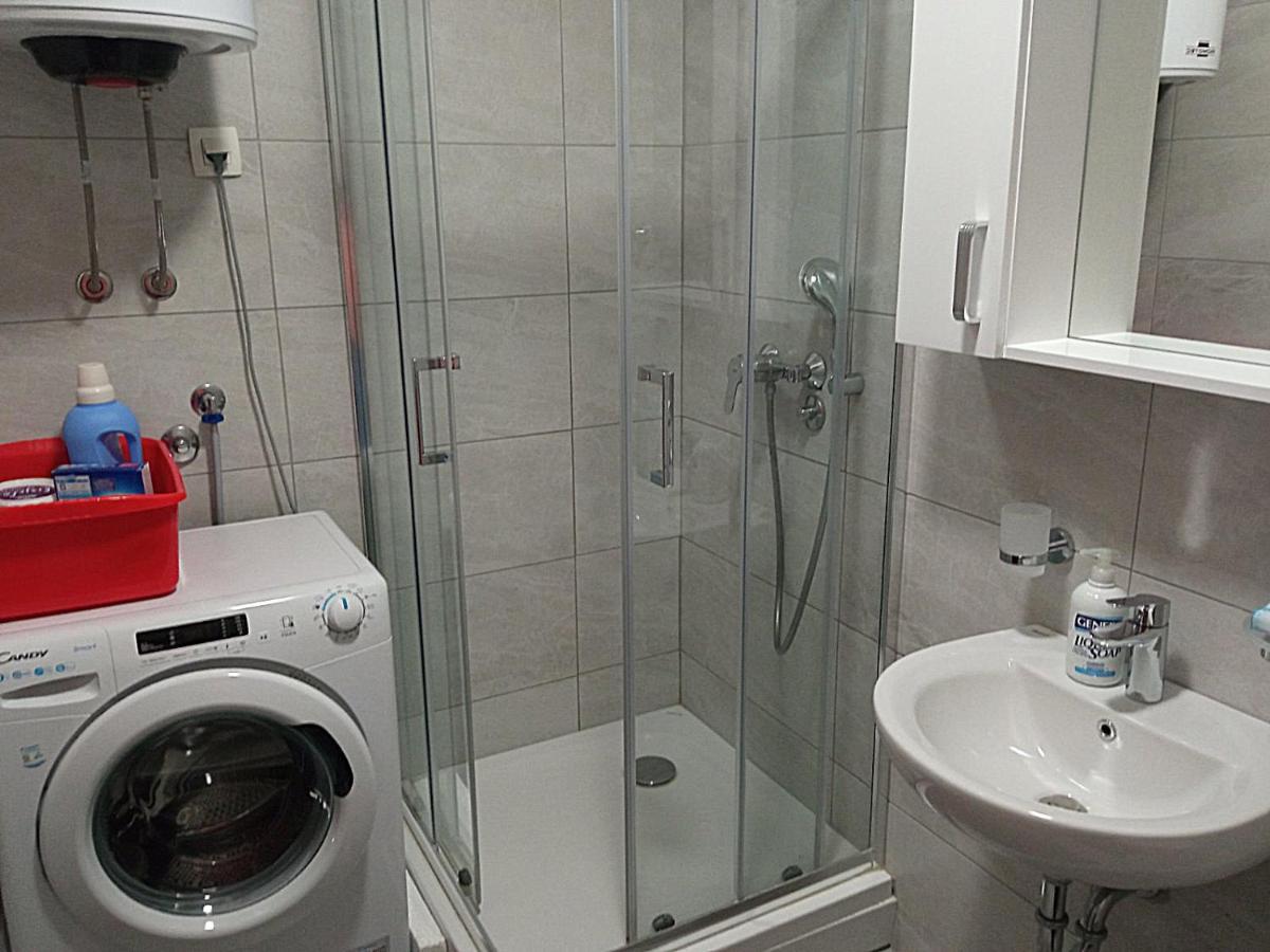 Aga Apartman פודגוריצה מראה חיצוני תמונה