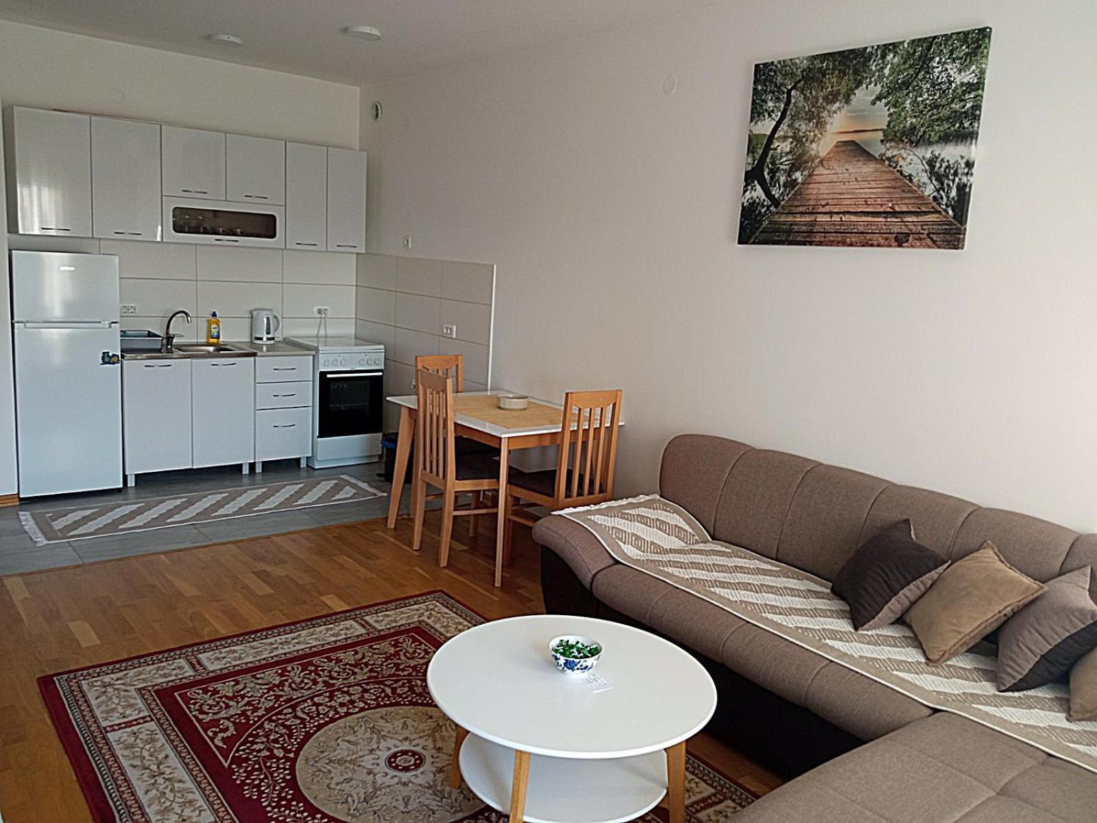 Aga Apartman פודגוריצה מראה חיצוני תמונה